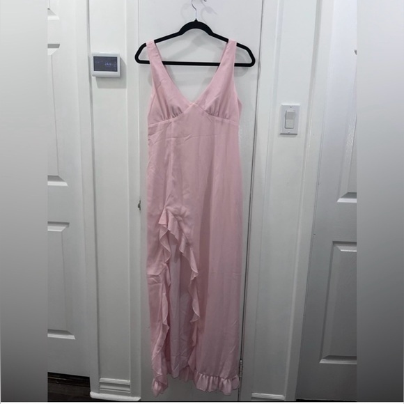 Chic Light Pink Sleeveless Maxi Dress - Picture 4 of 4